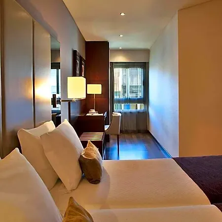 Turim Luxe 2* Lizbona