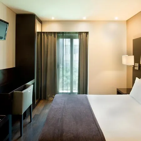 Turim Luxe 2* Lissabon