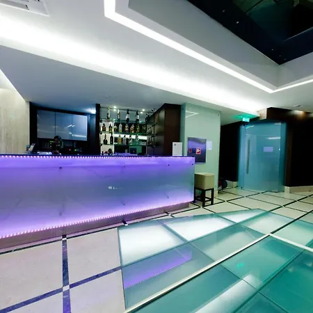 מלון Turim Luxe 2*